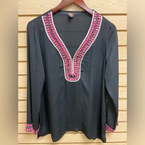 NEW AV GORGEOUS AWESOME WOMAN BLOUSE SIZE LARGE